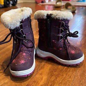 Apakowa Kids Girls Insulated Fur Winter Warm Snow Boots. toddler Size 7